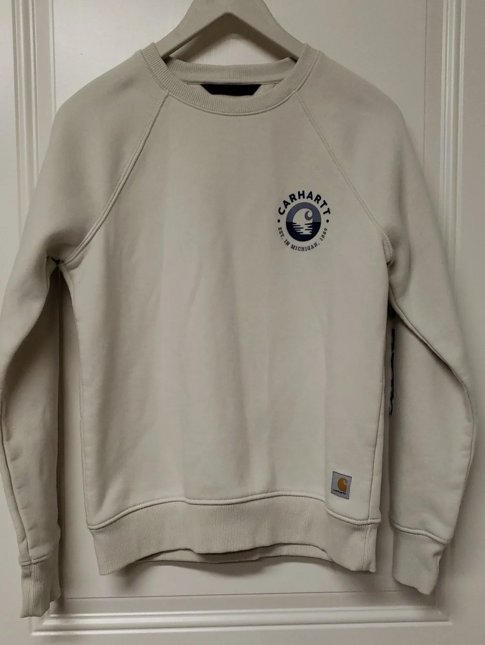 Carhartt Men’s Cream Crewneck with Navy Logo Like New